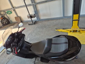    Suzuki Burgman AN 400