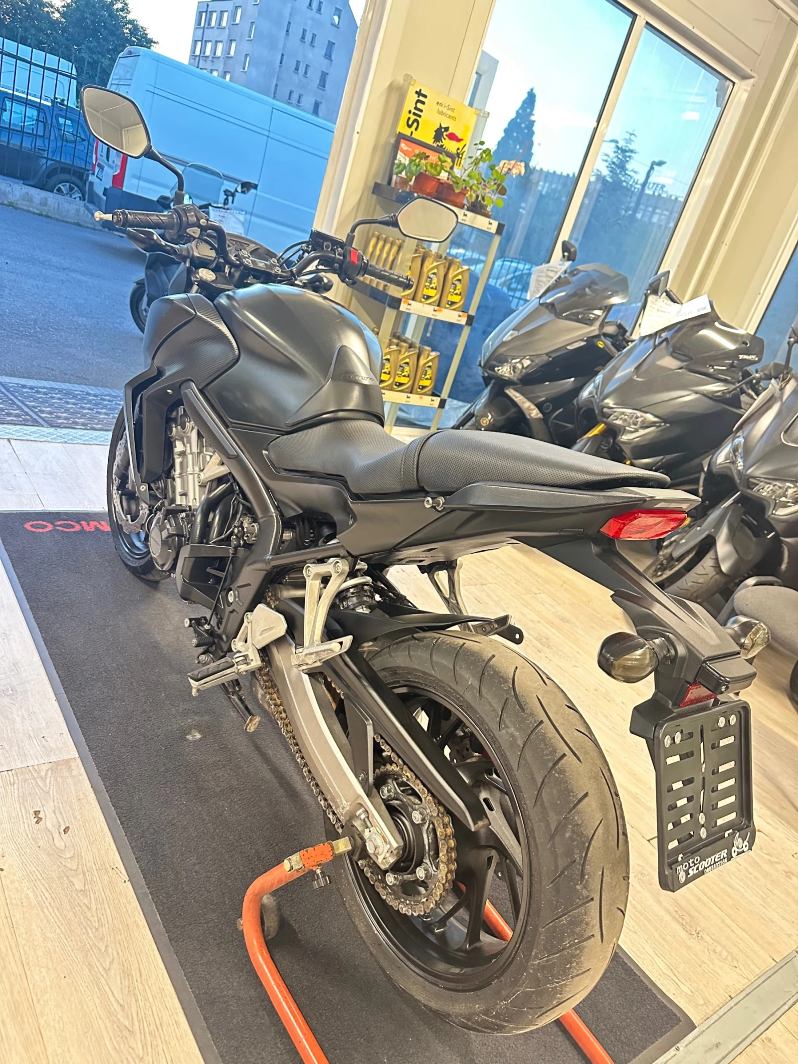 Honda Cb 650F ABS 09.2015г., снимка 9 - Мотоциклети и мототехника - 54730733