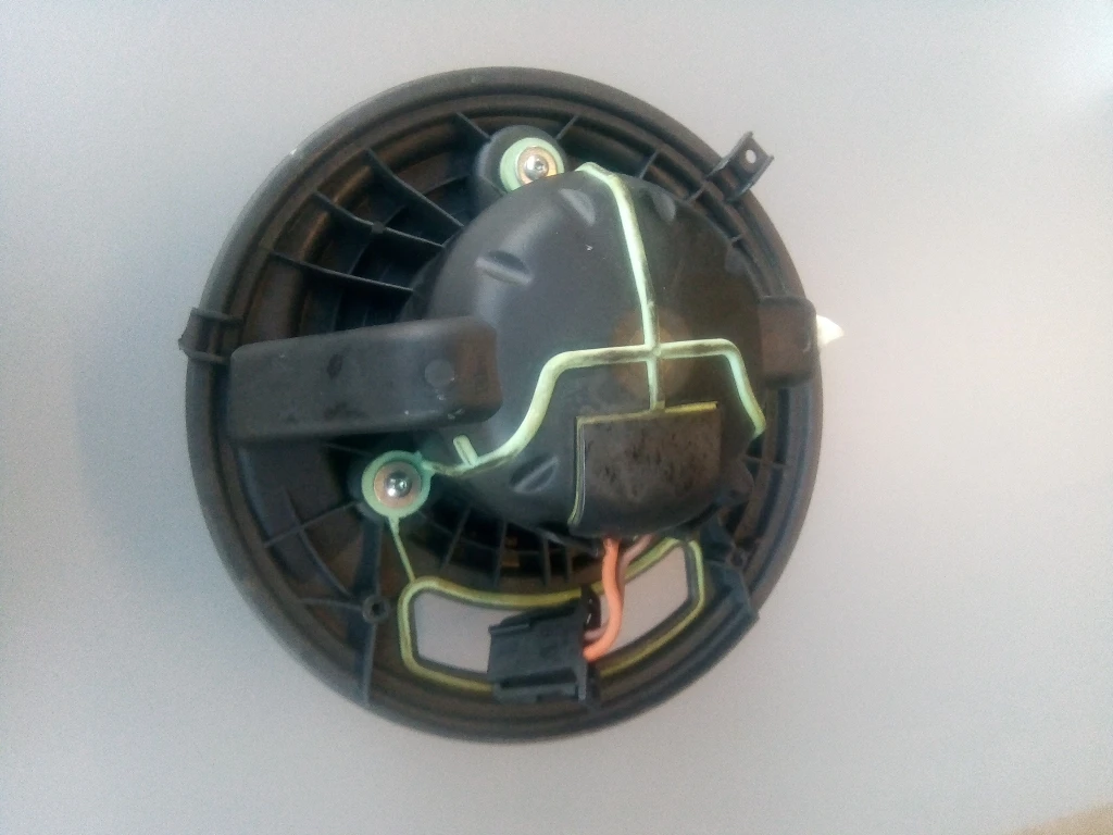    320 90 | Mobile.bg   1