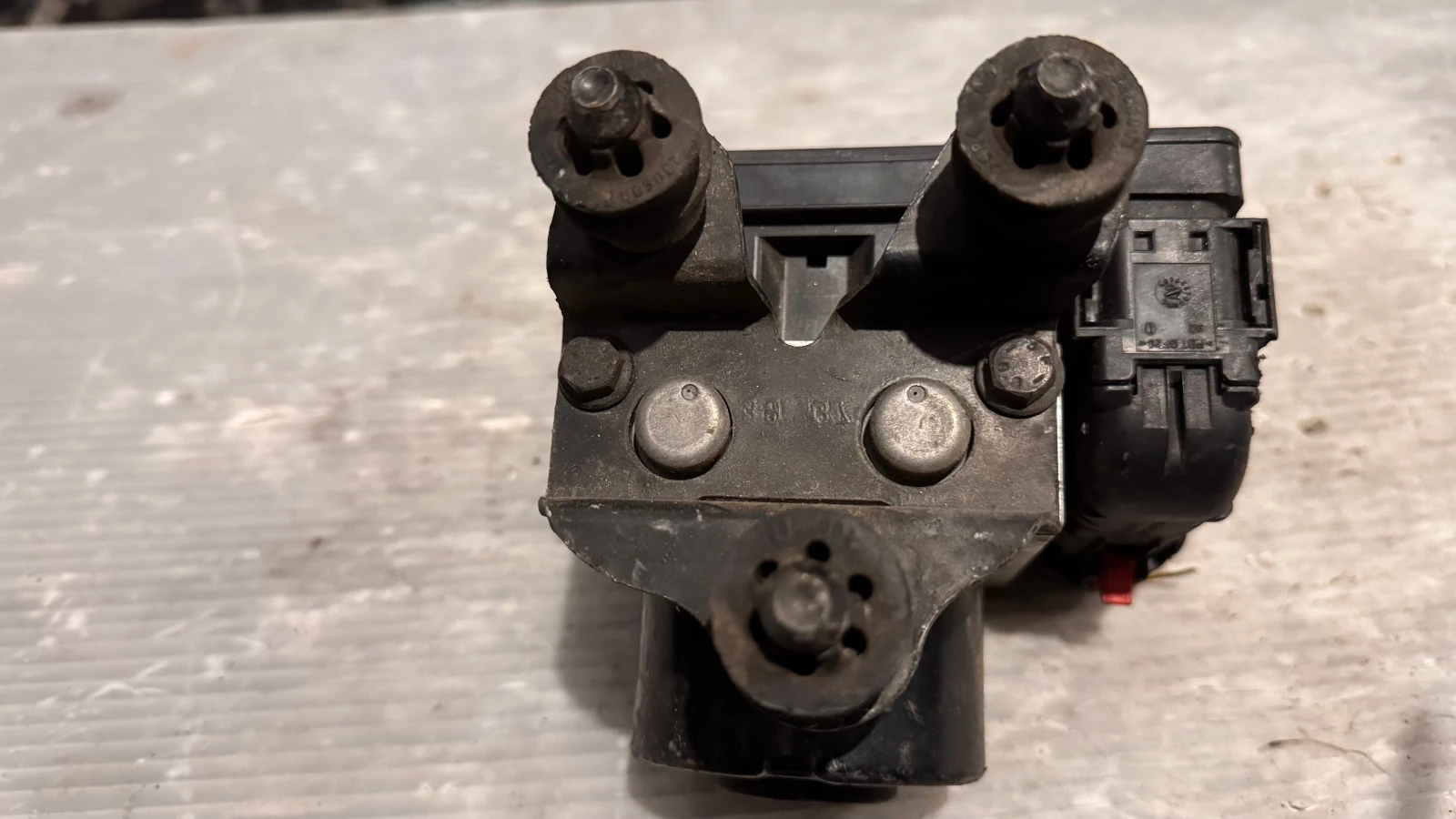 ABS  / ABS   Audi ,  VW - 1K0907379  /  10.0970-0315.3 /  1K0614117 | Mobile.bg   2