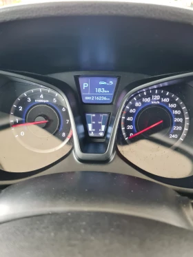 Hyundai Ix20 1.6куб.125к.с.Бензин + Газ Автоматик , снимка 11