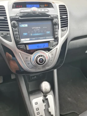 Hyundai Ix20 1.6куб.125к.с.Бензин + Газ Автоматик , снимка 9