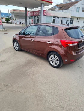 Hyundai Ix20 1.6куб.125к.с.Бензин + Газ Автоматик , снимка 4
