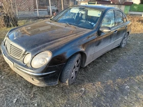 Mercedes-Benz E 220, снимка 3