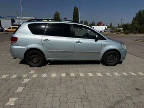 Обява за продажба на Toyota Avensis verso 2.0 D4D 4+ 1  ~3 500 лв. - изображение 2