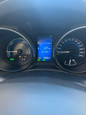 Toyota Auris 1, 8 хибрид - 26500 лв. / 13549.23 € - 55490120 13