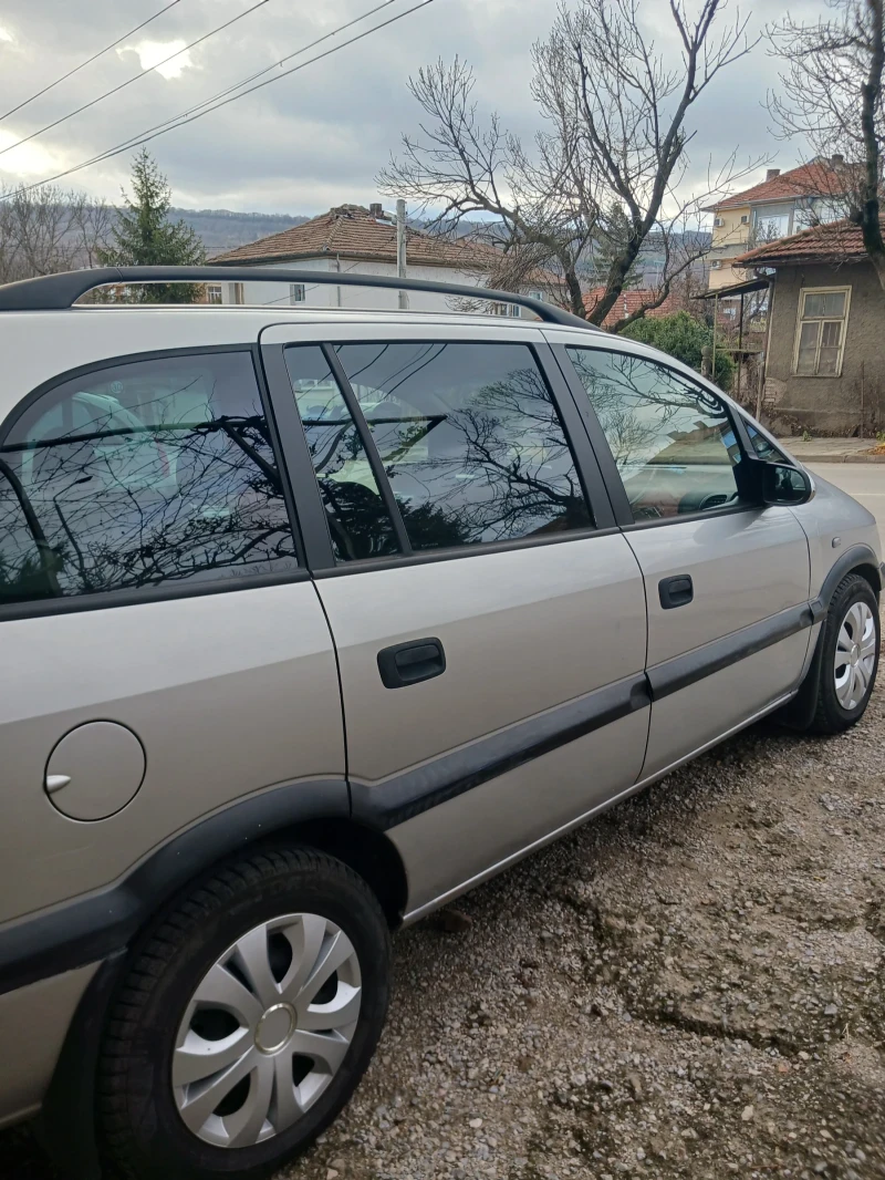 Opel Zafira, снимка 2 - Автомобили и джипове - 48343155