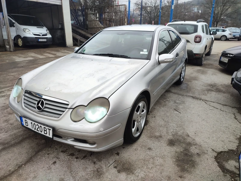 Mercedes-Benz C 220 220 CDI, снимка 3 - Автомобили и джипове - 49304362