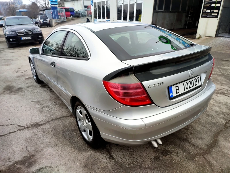 Mercedes-Benz C 220 220 CDI, снимка 4 - Автомобили и джипове - 49304362