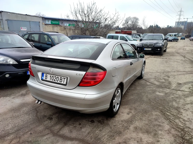 Mercedes-Benz C 220 220 CDI, снимка 6 - Автомобили и джипове - 49304362