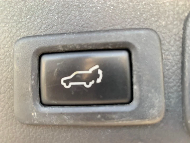 Subaru Forester 2.0 XT, снимка 10 - Автомобили и джипове - 51750361