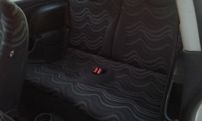 Mini One автоматик, снимка 7 - Автомобили и джипове - 52266720