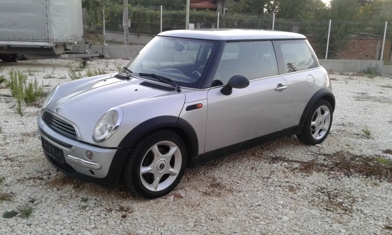 Mini One автоматик, снимка 4 - Автомобили и джипове - 52266720