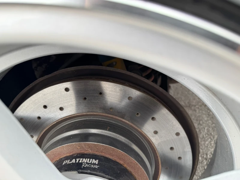 BMW 330 BMW e90 330i M/// с доста тунинг!, снимка 13 - Автомобили и джипове - 52068605