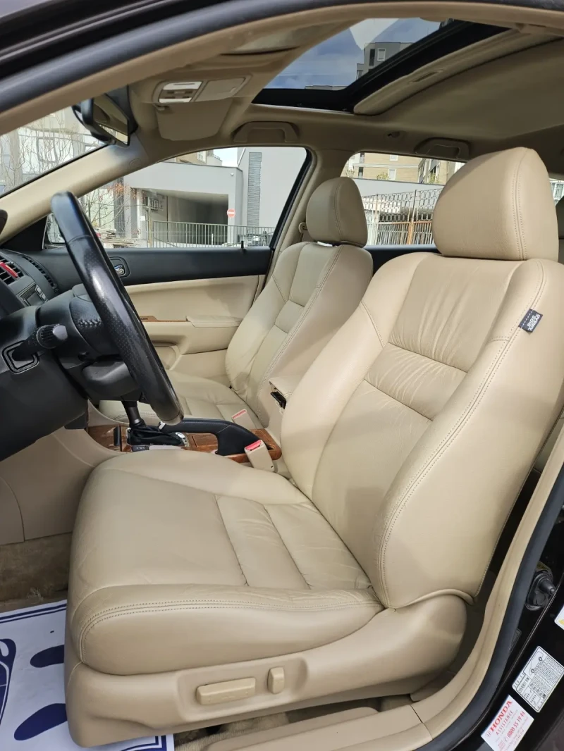 Honda Accord 2.4i-VTEC Пълна серв. история само в ХОНДА Цюрих, снимка 9 - Автомобили и джипове - 52490284