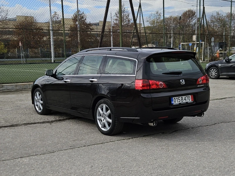 Honda Accord 2.4i-VTEC Пълна серв. история само в ХОНДА Цюрих, снимка 6 - Автомобили и джипове - 52490284