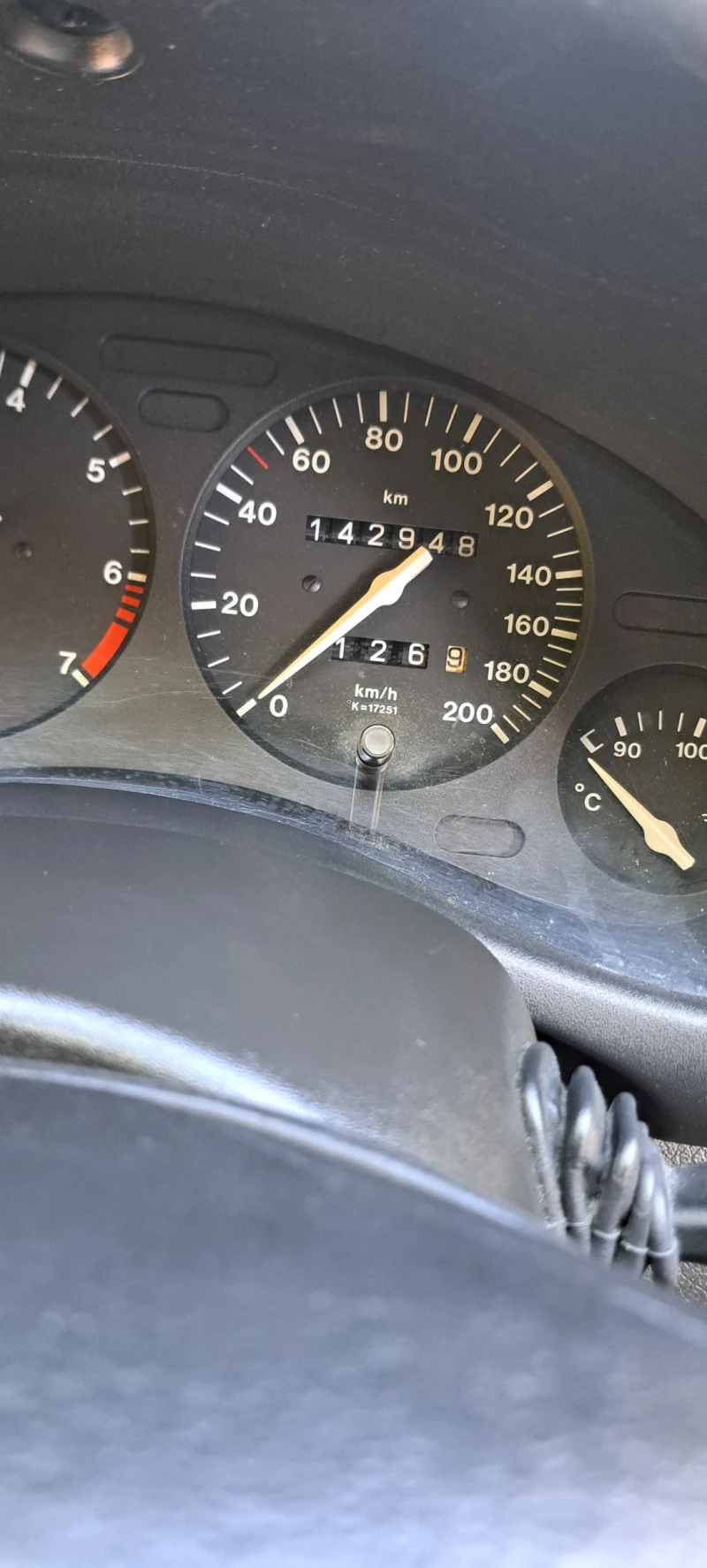 Opel Corsa, снимка 12 - Автомобили и джипове - 52797542