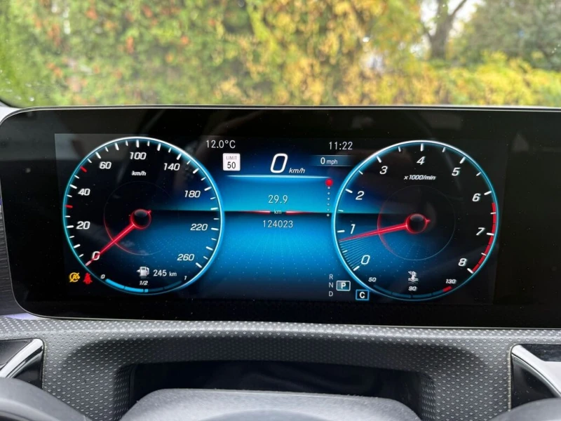 Mercedes-Benz A 220 * 4MATIC Sedan * CARFAX * ЦЕНА ДО БГ, снимка 14 - Автомобили и джипове - 52991671