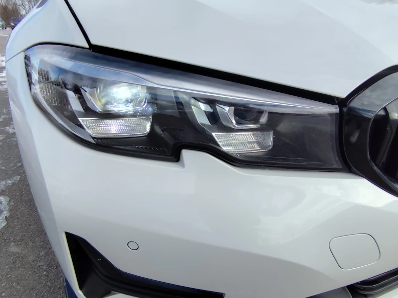 BMW 330 E* xDRIVE* 4x4* PLUG IN HYBRID* LED* КОЖА* CARPLAY, снимка 16 - Автомобили и джипове - 53043395