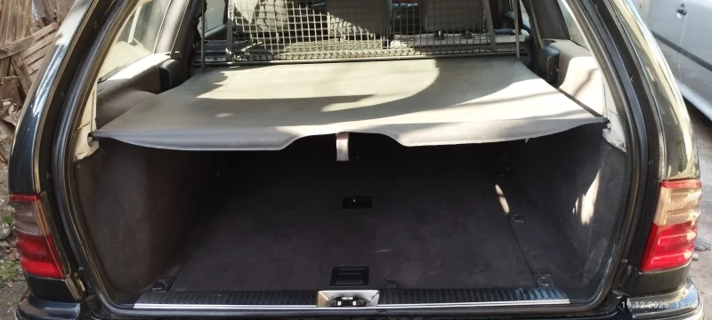 Mercedes-Benz 320 ЦДИ Климатроник, снимка 13 - Автомобили и джипове - 53051627