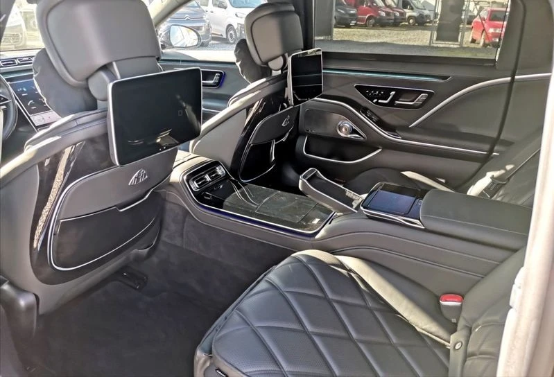 Mercedes-Benz S 680 Maybach 4MATIC, снимка 11 - Автомобили и джипове - 53961271
