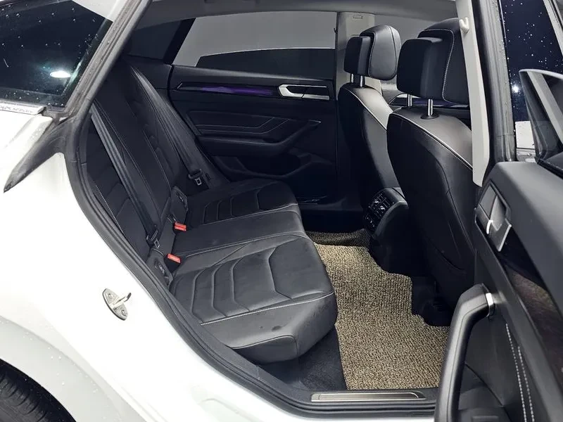 VW Arteon 2.0 TDI - САМО 30% АВАНС, снимка 11 - Автомобили и джипове - 55895614