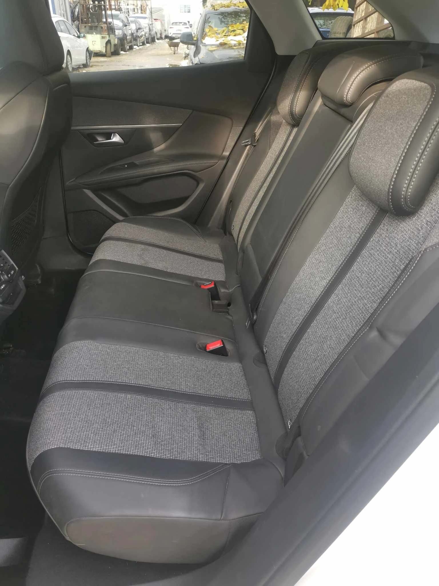 Peugeot 3008 1.5HDI | Mobile.bg   14