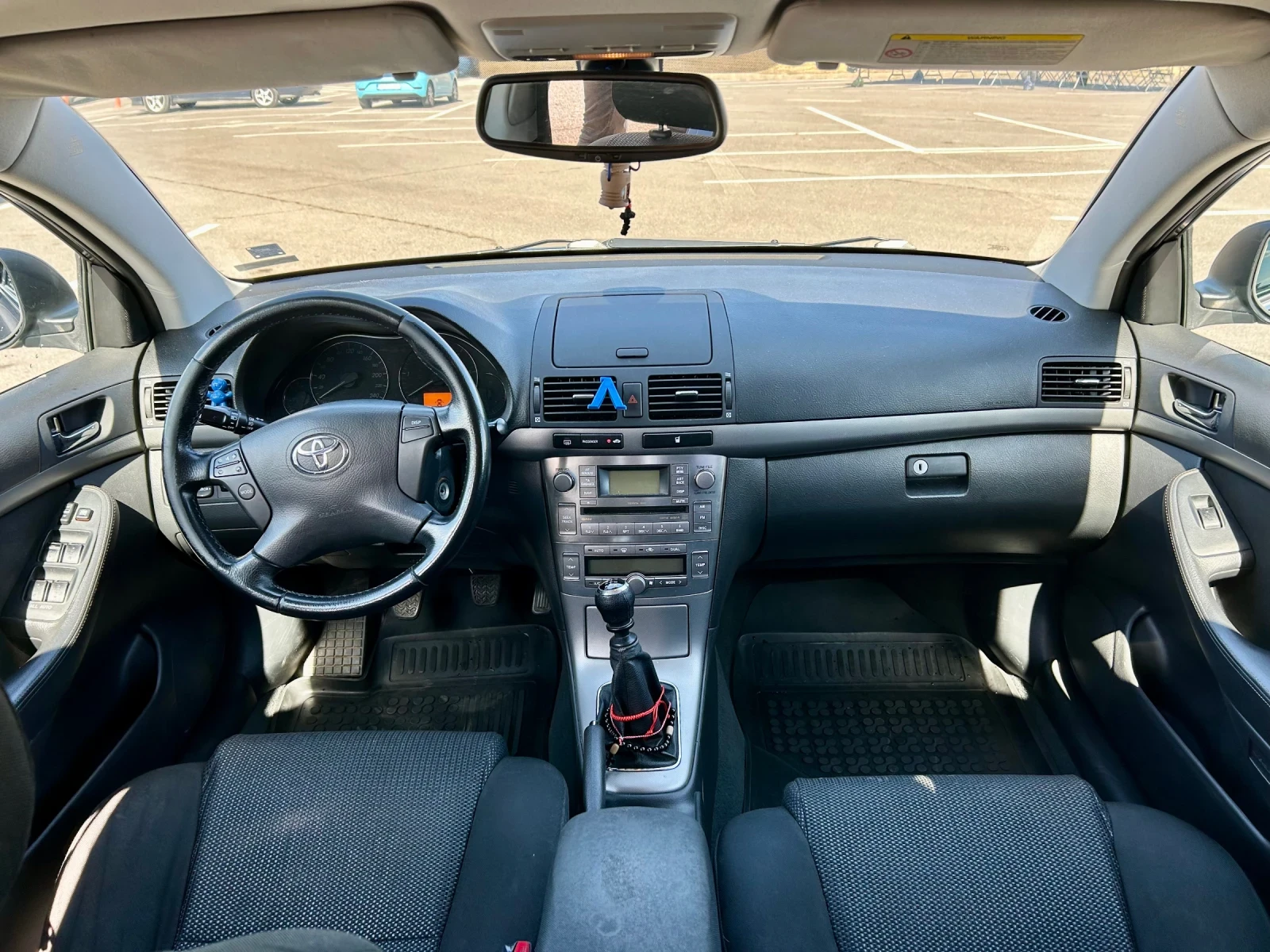 Toyota Avensis 2.0 D4D 126кс - изображение 10