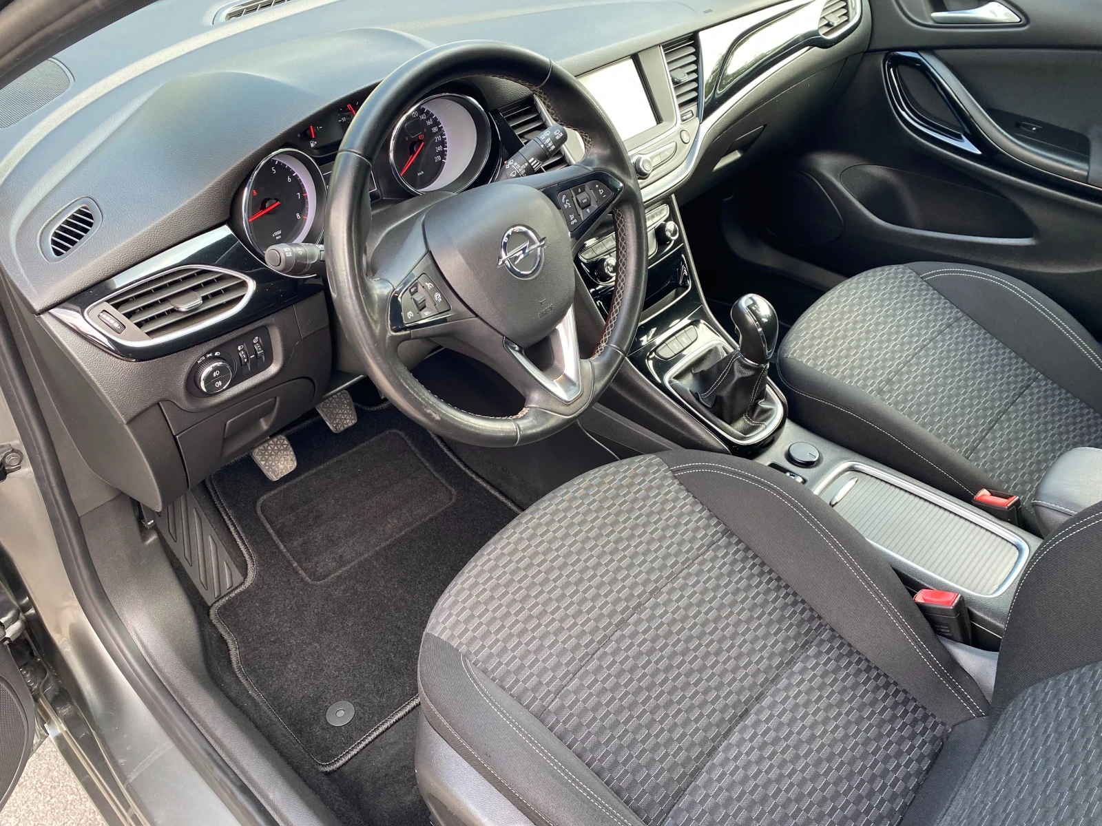 Opel Astra 1.4TURBO-CNG-ГАЗ-LED-EURO6B-2018-6sk.160000km!!! - изображение 8