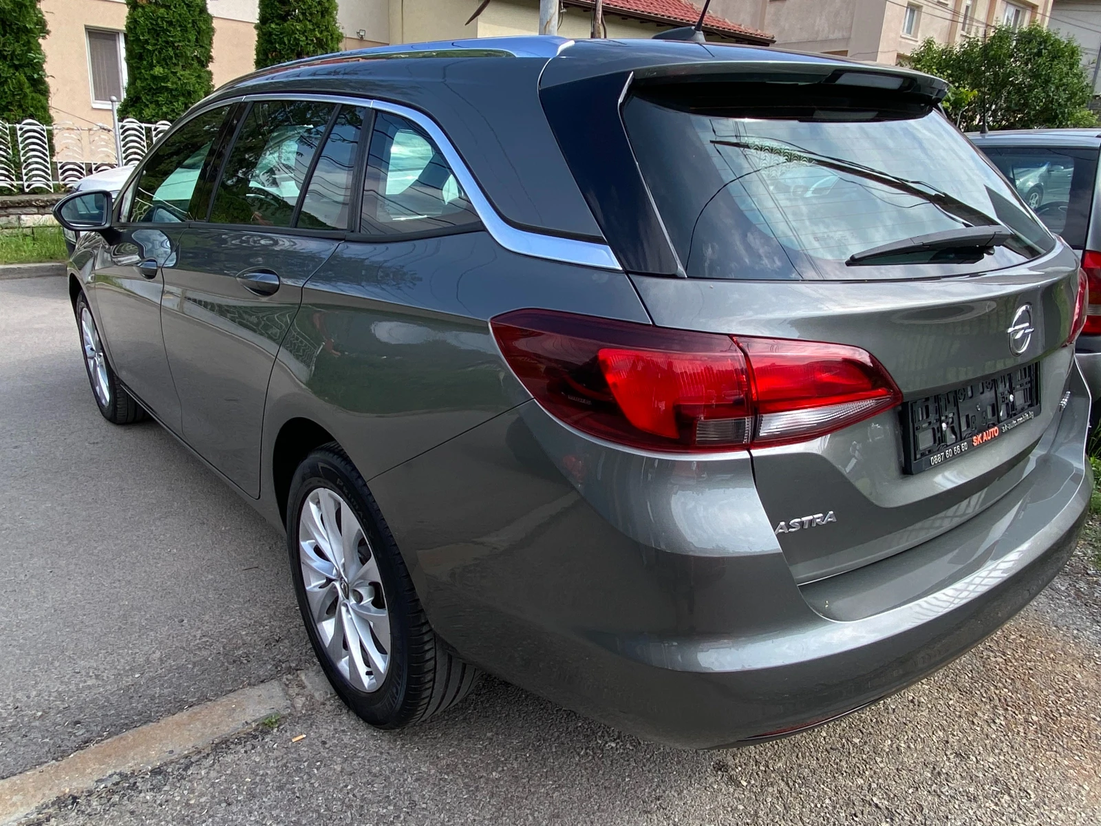 Opel Astra 1.4TURBO-CNG-ГАЗ-LED-EURO6B-2018-6sk.160000km!!! - изображение 4