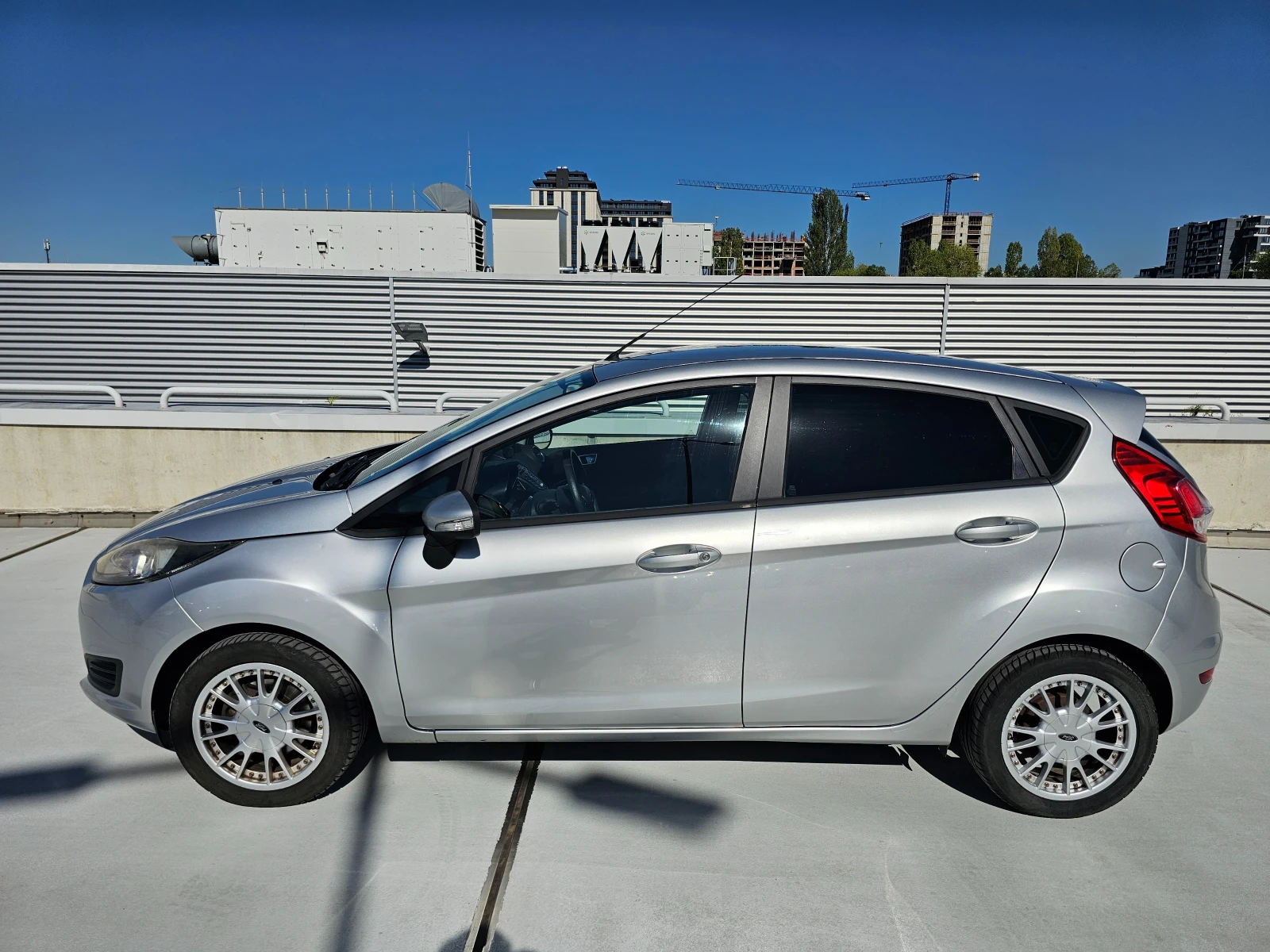 Ford Fiesta  - изображение 2