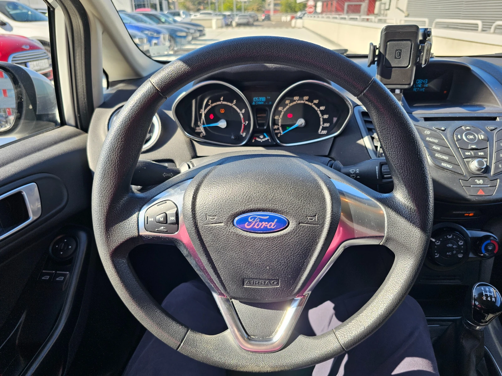 Ford Fiesta  - изображение 7