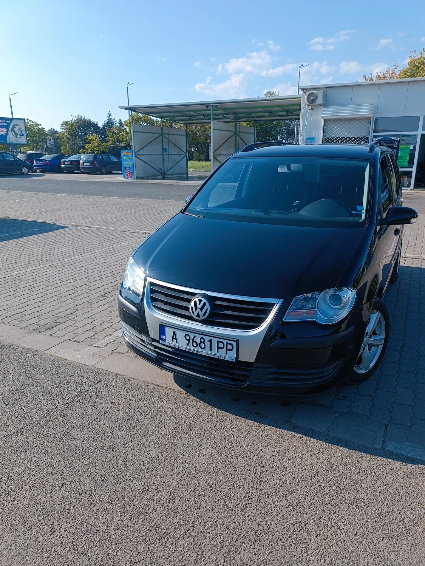 VW Touran 1.9 TDI DSG - изображение 2