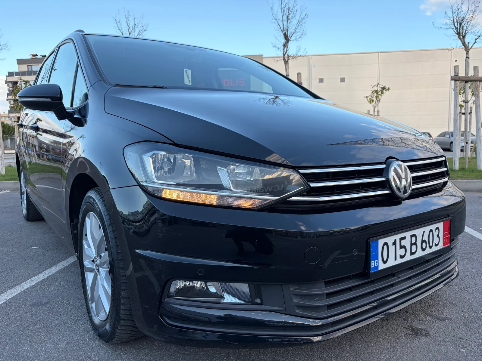 VW Touran 1.6 TDI EURO 6B 6-1 - изображение 10