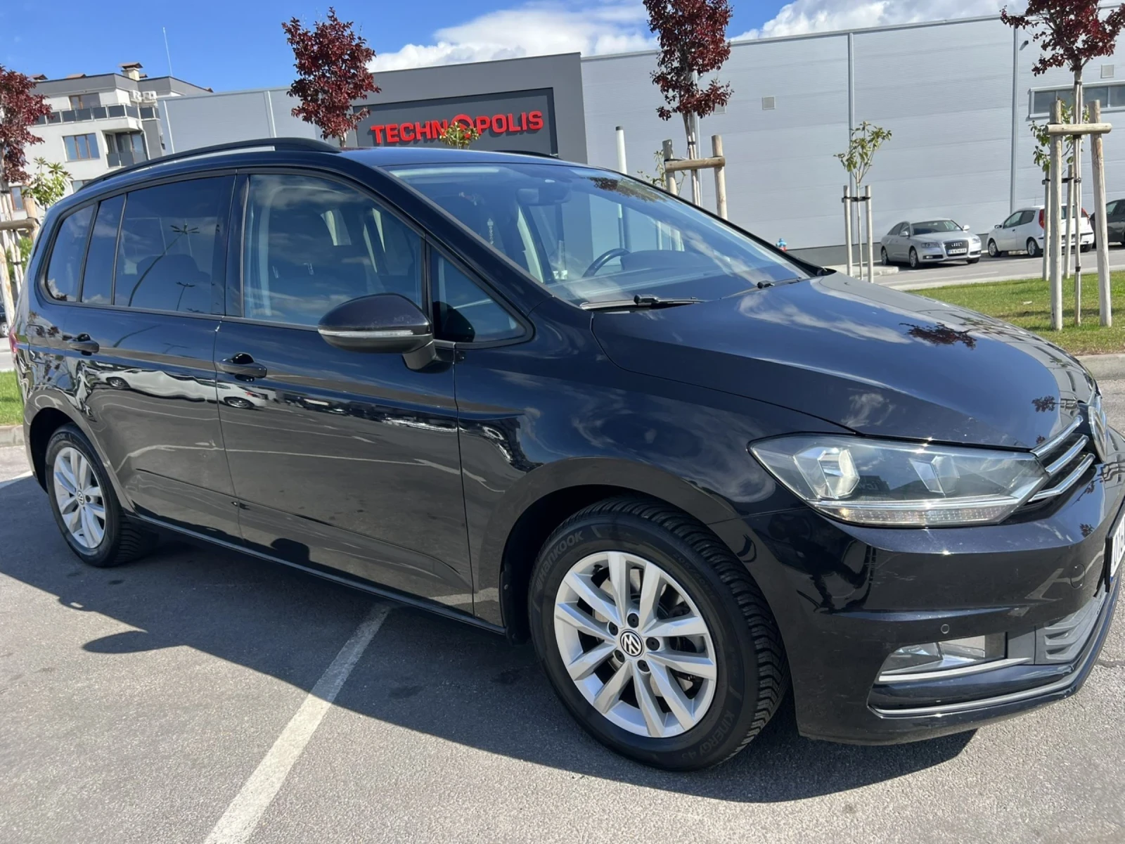 VW Touran 1.6 TDI EURO 6B 6-1 | Mobile.bg   1
