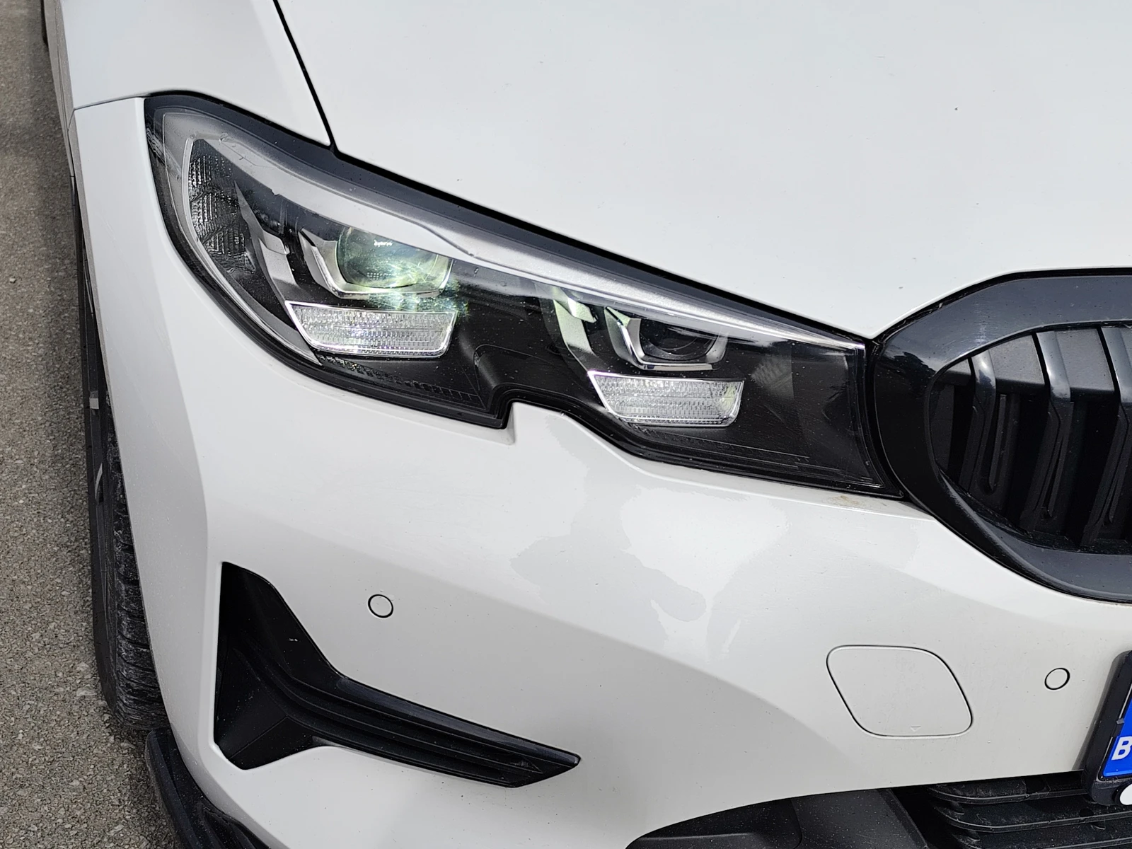 BMW 330 e xDrive* PLUG IN HYBRID* LED* ����* CARPLAY | Mobile.bg � ����������� 16