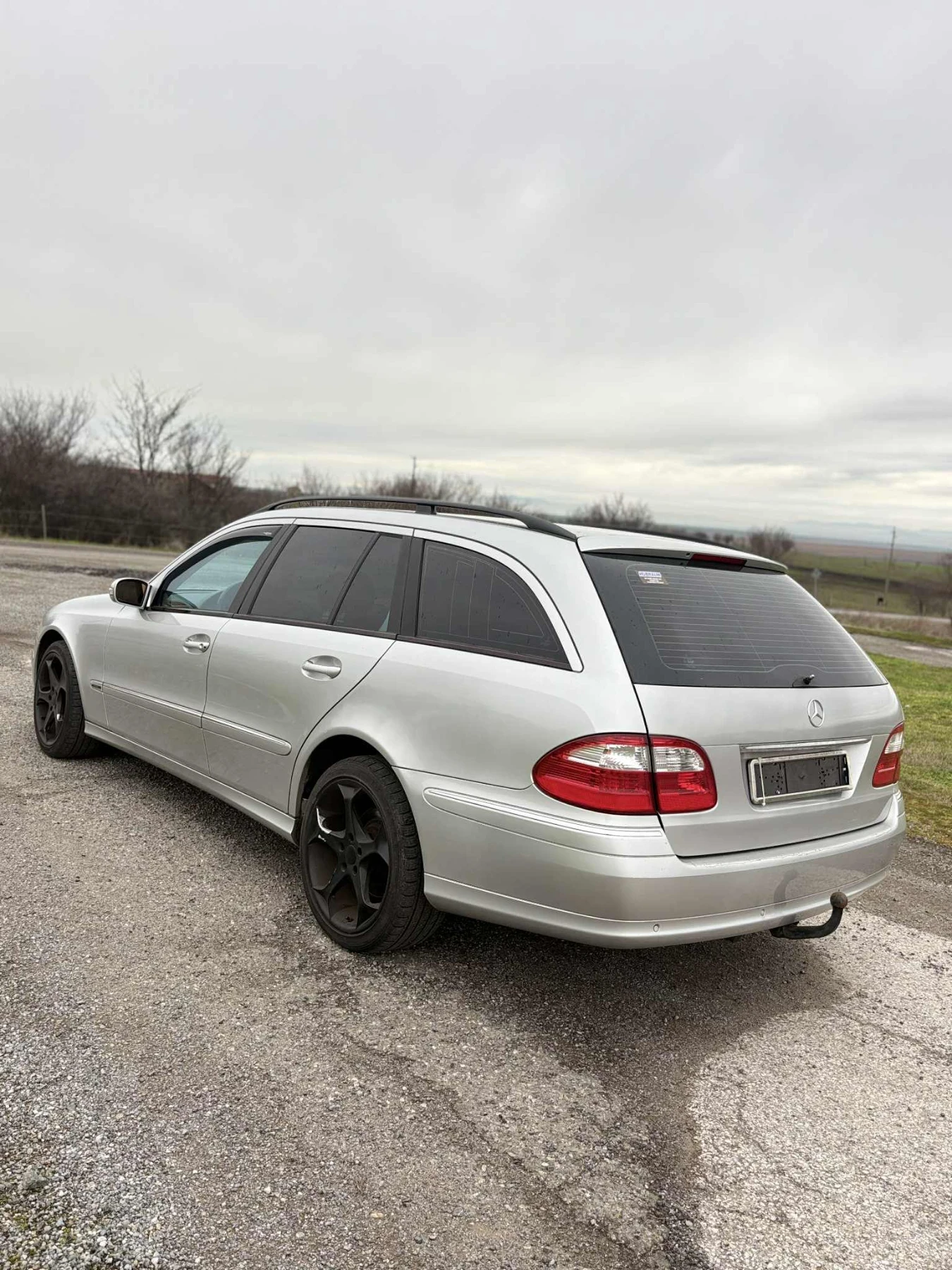 Mercedes-Benz E 320  - изображение 3