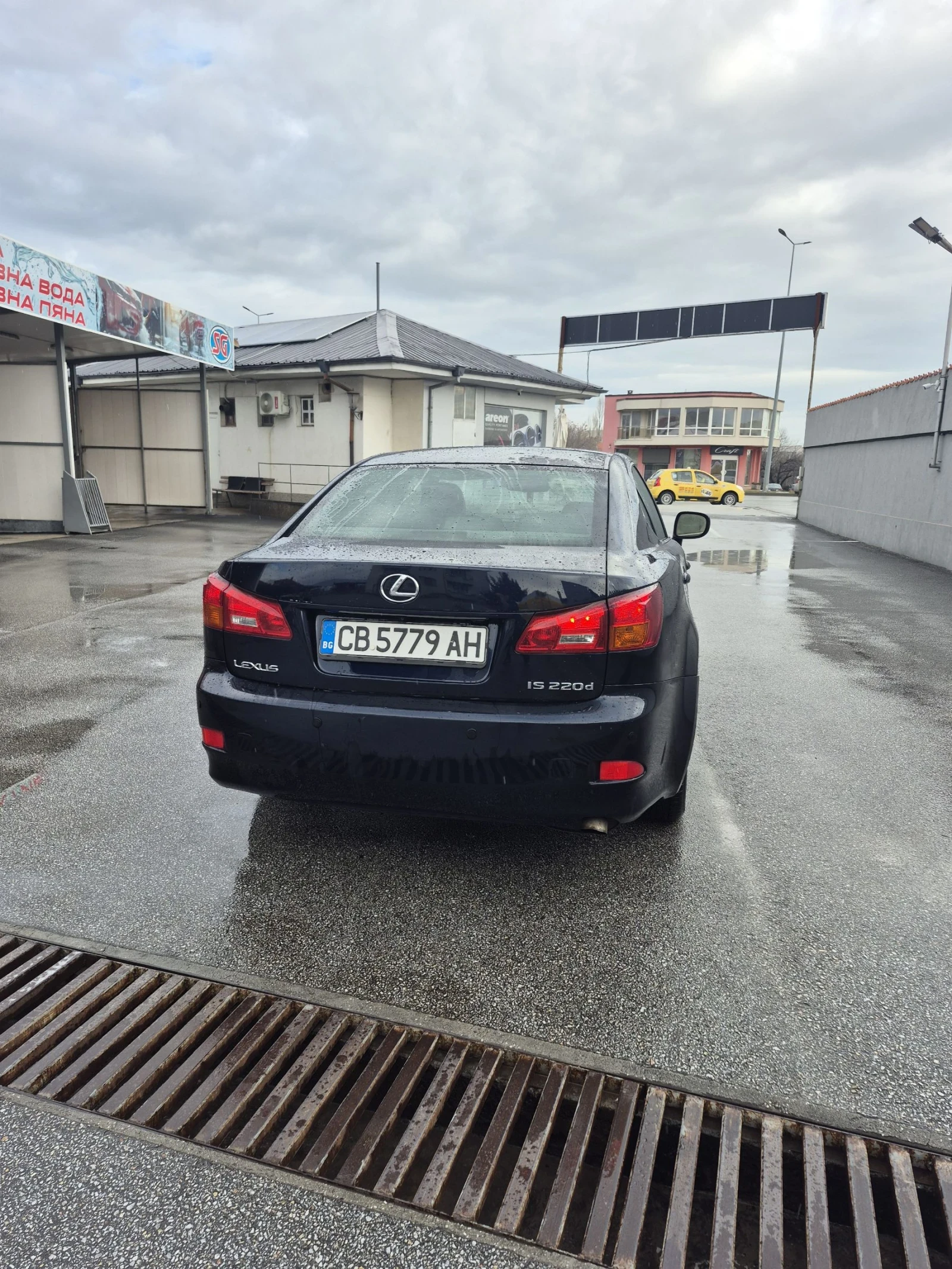 Lexus IS 220d Luxury, 2 �����, 2 ����� ��, �������� �� 7000 ��.  | Mobile.bg � ����������� 3
