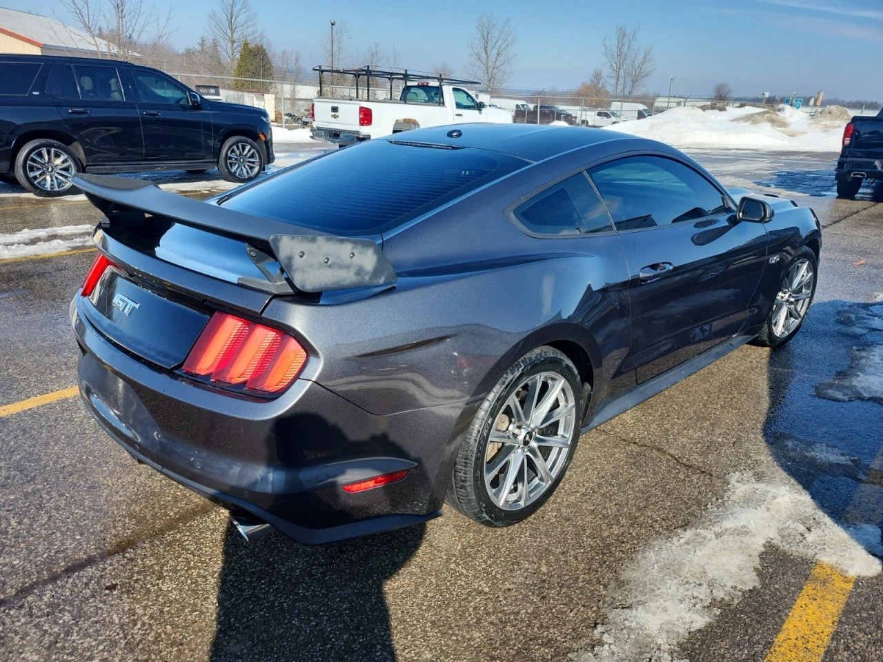 Ford Mustang GT 5.0 Premium* Подгреви* Обдухвания*  - изображение 4