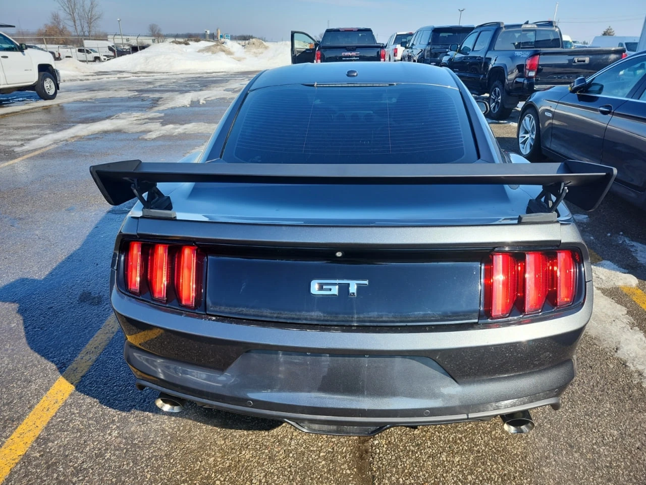 Ford Mustang GT 5.0 Premium* Подгреви* Обдухвания*  - изображение 5