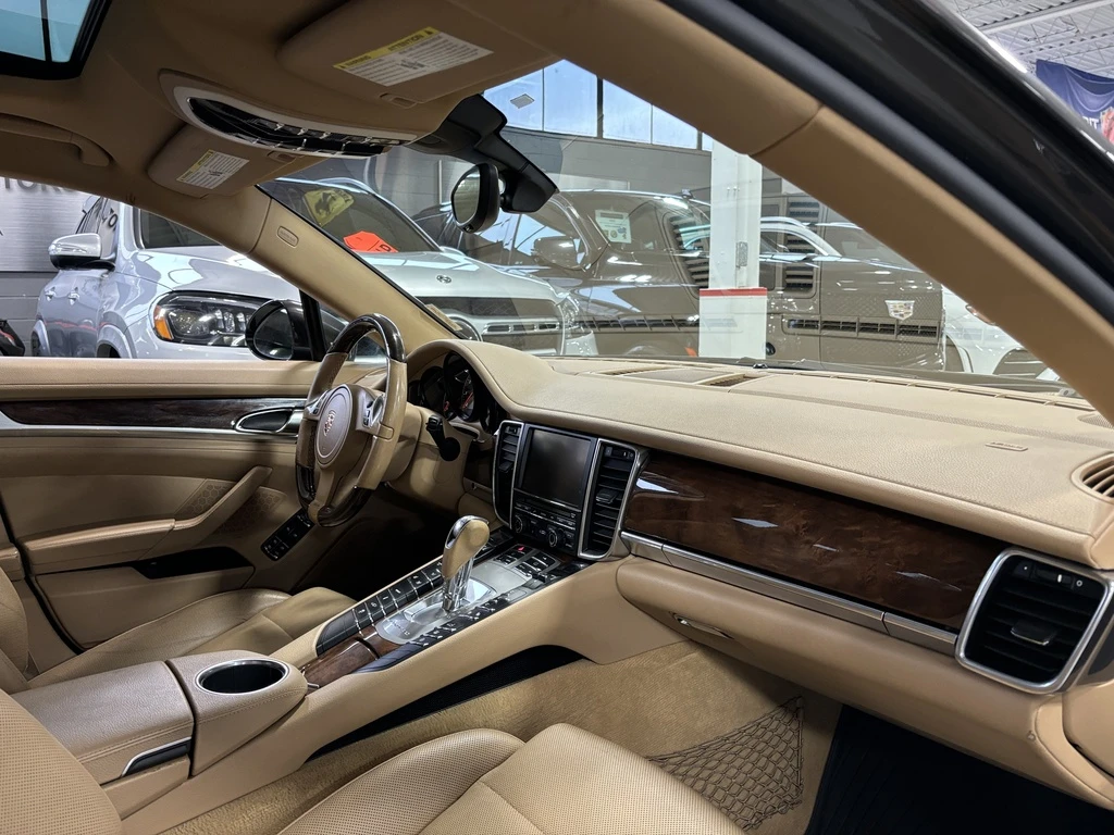 Porsche Panamera 4S AWD| NAV| BOSE| TANLEATHER| WOODTRIMS| SUNROOF| - изображение 8