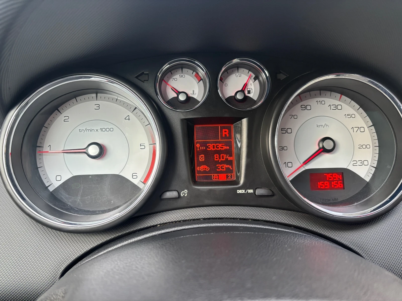 Peugeot 308, снимка 9 - Автомобили и джипове - 53936247