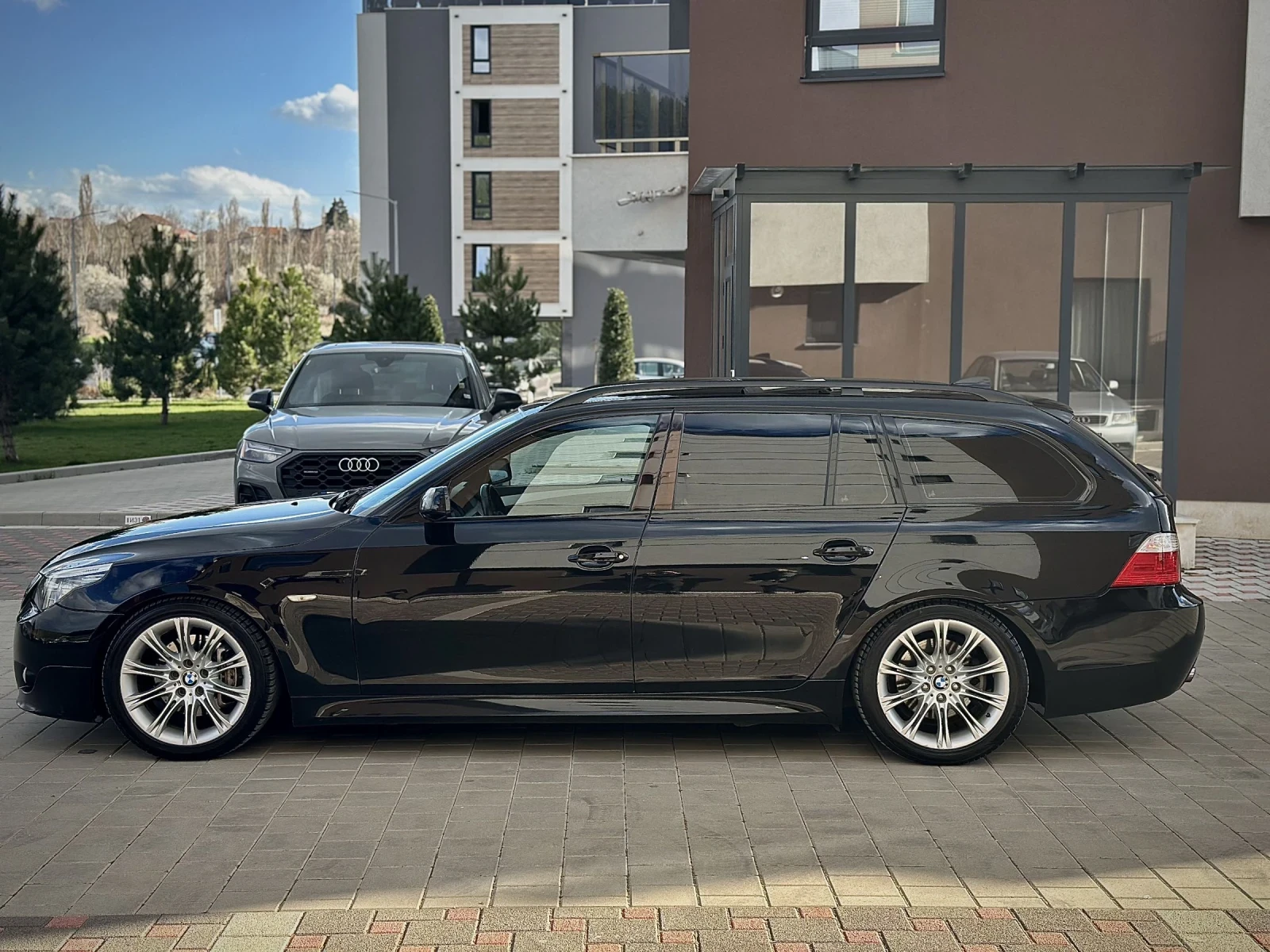 BMW 530 D/LCI ///M-PACK///, снимка 4 - Автомобили и джипове - 54150919