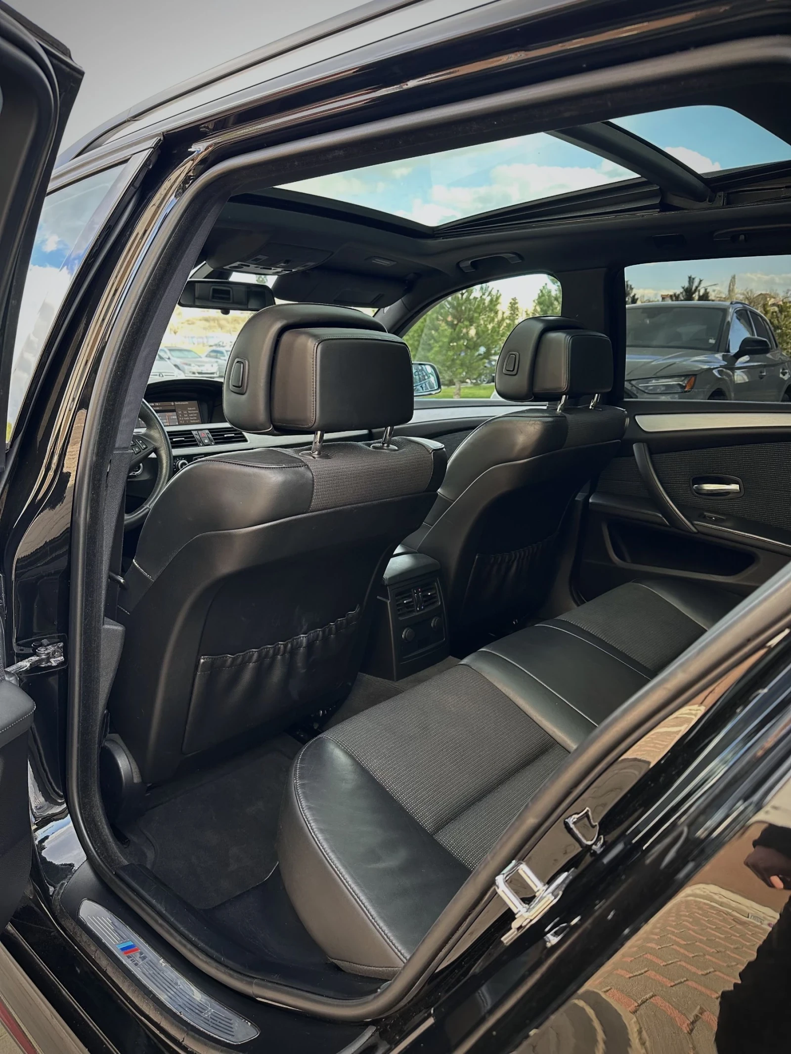 BMW 530 D/LCI ///M-PACK///, снимка 16 - Автомобили и джипове - 54150919