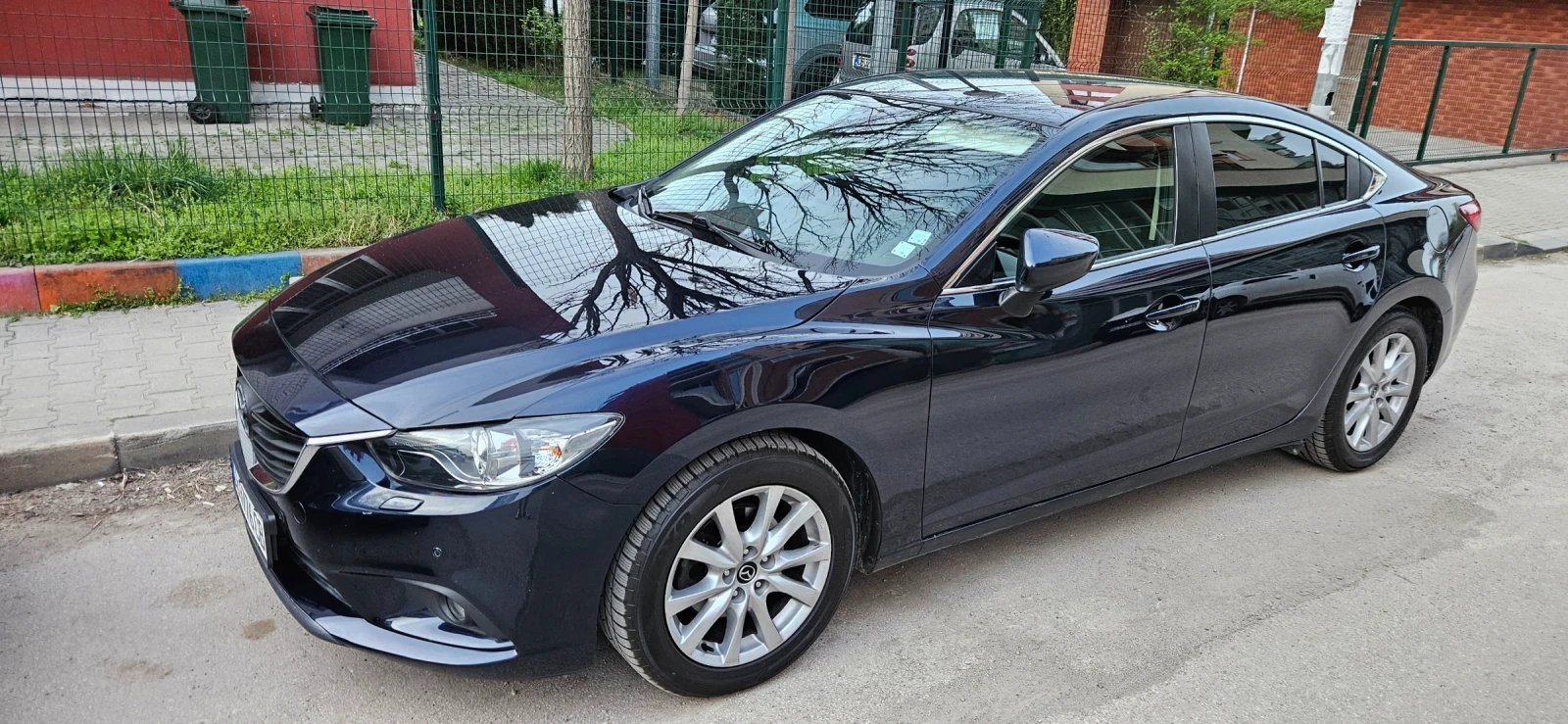 Mazda 6 2.2 Diesel, снимка 3 - Автомобили и джипове - 54254496