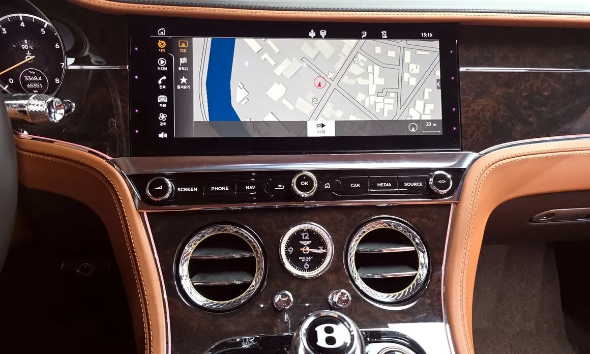 Bentley Continental gt 4.0 V8 / МАСАЖИ / ОБДУХ / HUD / NAIM FOR BENTLEY, снимка 12 - Автомобили и джипове - 54585927
