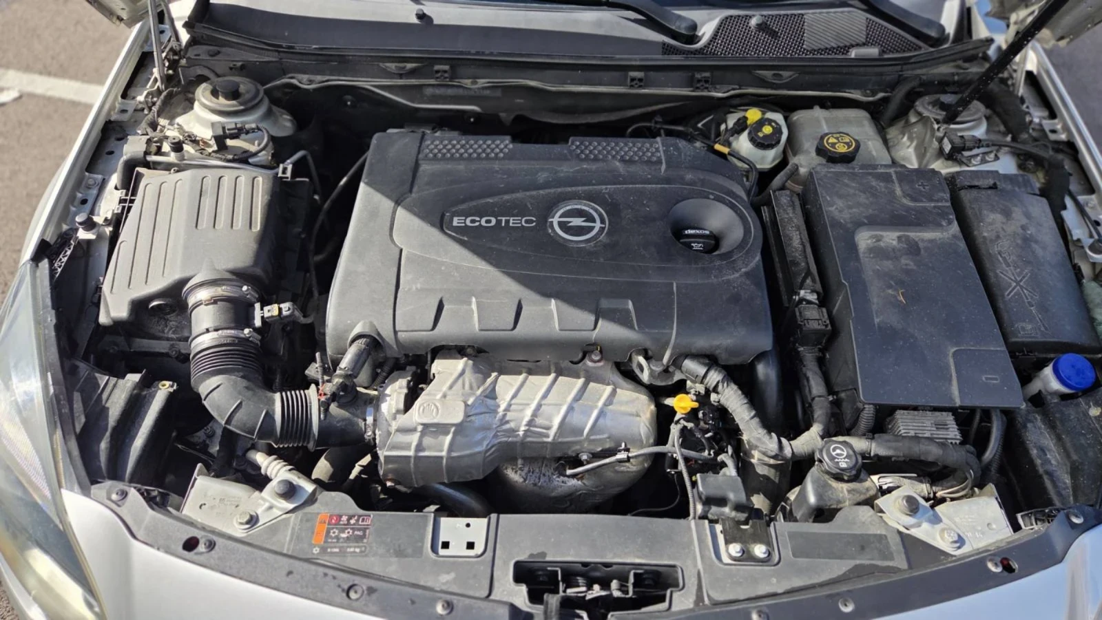 Opel Insignia Opel Insignia Sports Tourer 2014 Sport 4x4, снимка 7 - Автомобили и джипове - 54712523