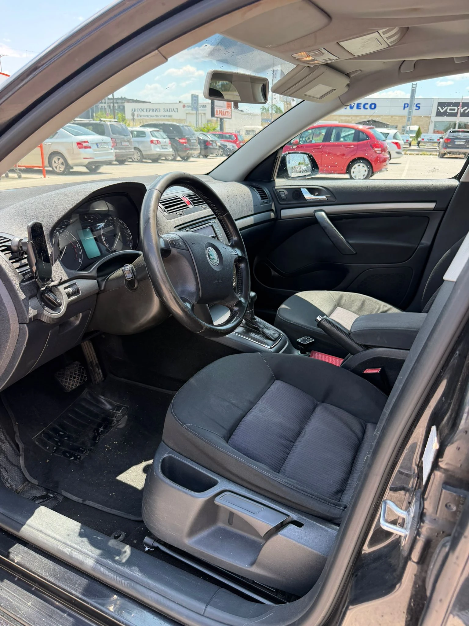 Skoda Octavia, снимка 6 - Автомобили и джипове - 54993984