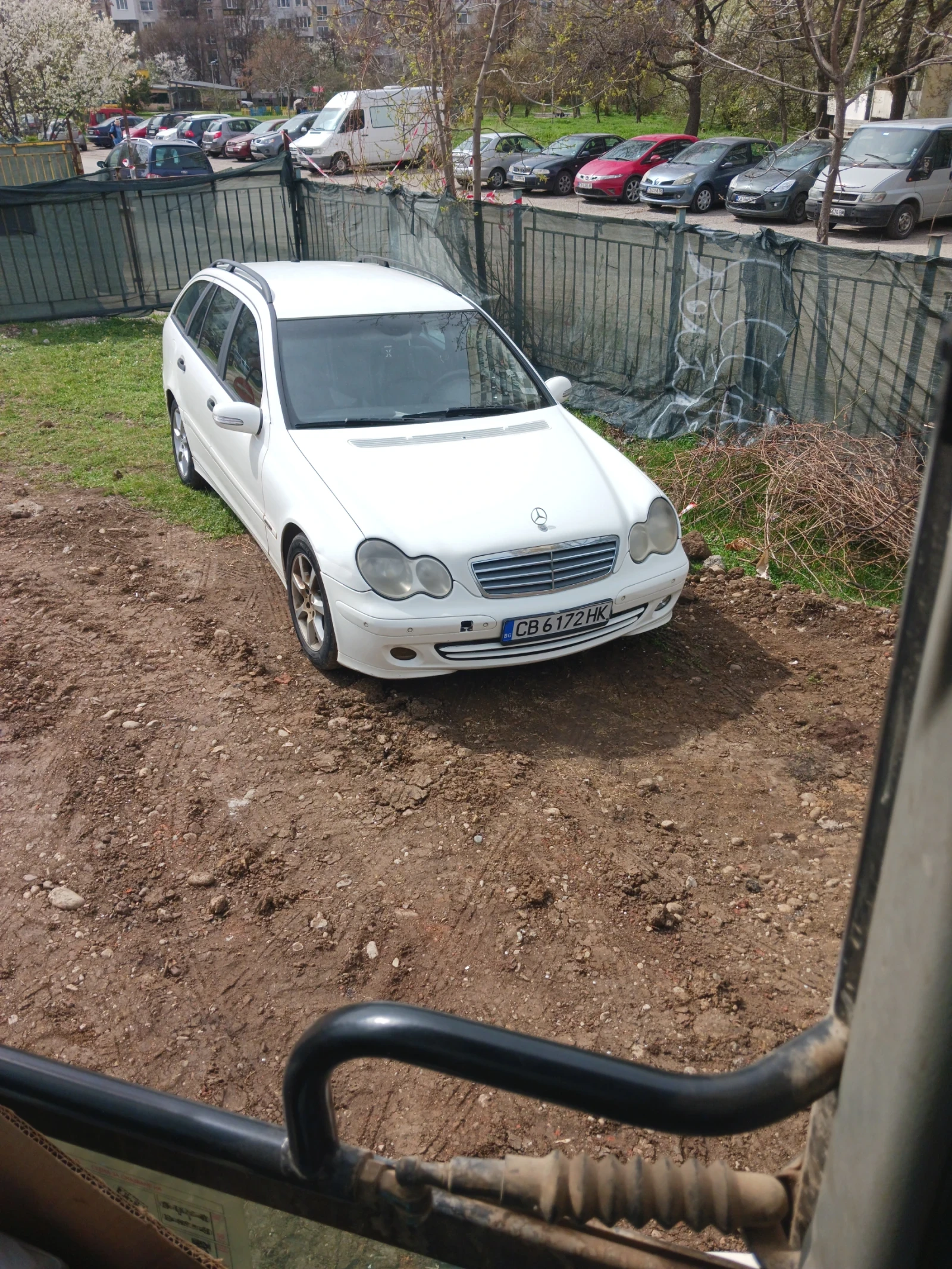 Mercedes-Benz 220, снимка 2 - Автомобили и джипове - 55175994