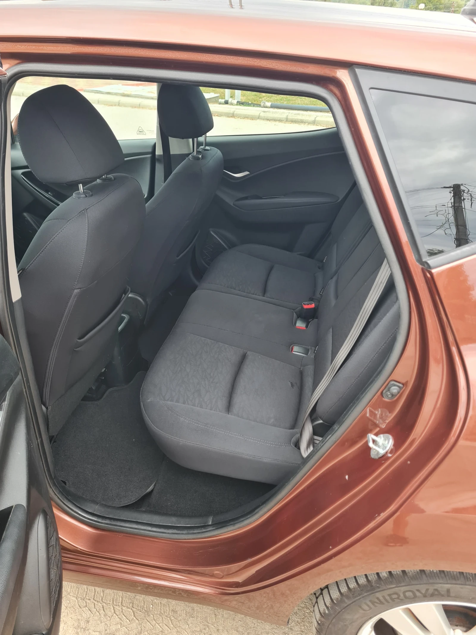 Hyundai Ix20 1.6куб.125к.с.Бензин + Газ Автоматик , снимка 7 - Автомобили и джипове - 55428995